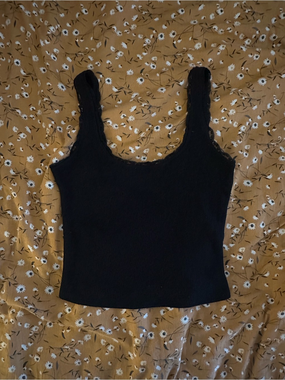 Gilly Hicks Black Lace-Trim Ribbed Tank